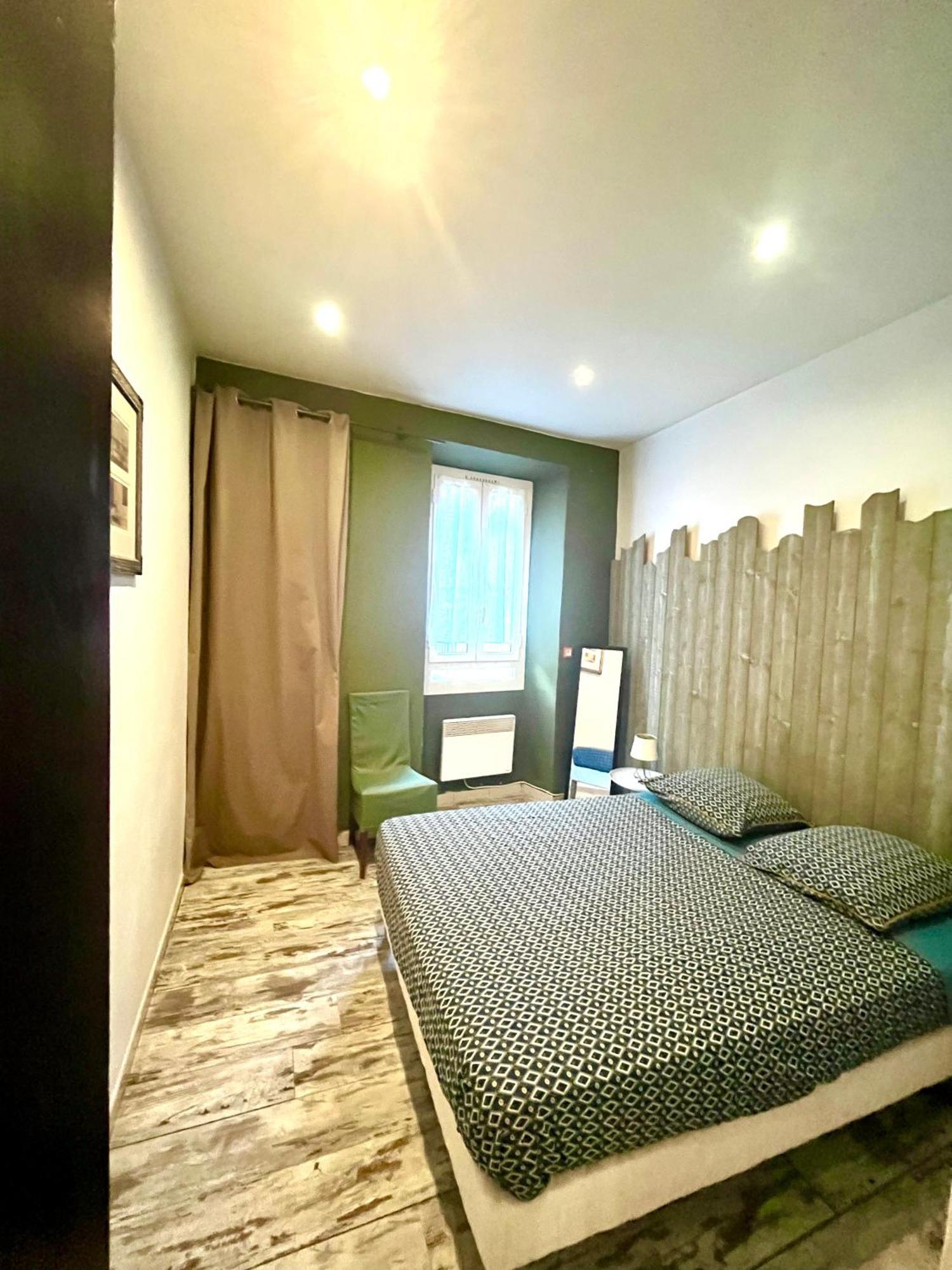Appartement Au Coeur De Breil Sur Roya Exterior foto